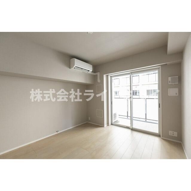 居室・リビング　?