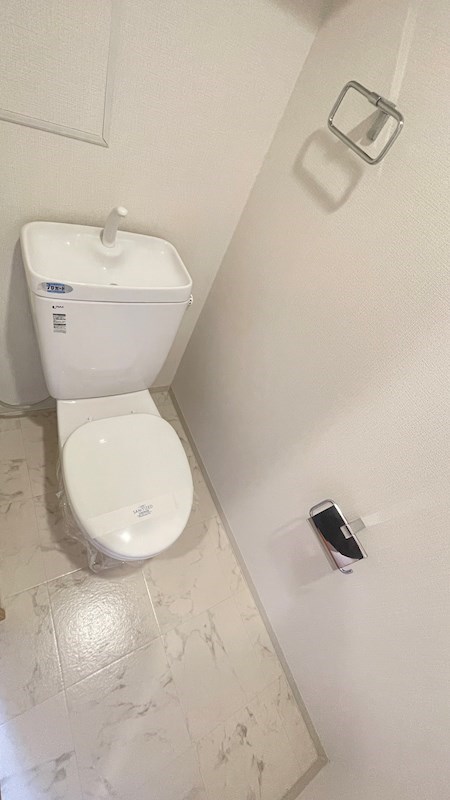 トイレ　コンパクトで使いやすいトイレです