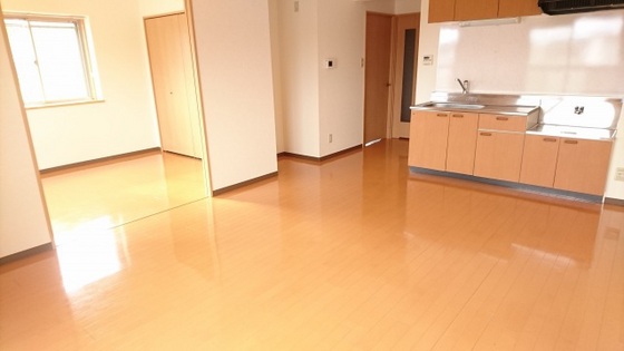 キッチン　※別部屋の写真です