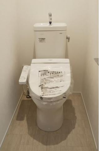 トイレ　※別部屋の参考写真です。