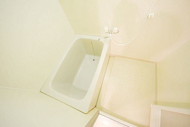 バス・シャワールーム　別部屋参考写真