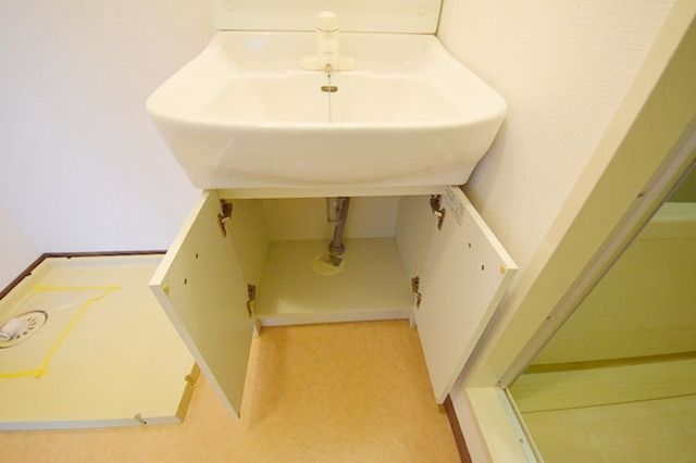 洗面設備　別部屋参考写真