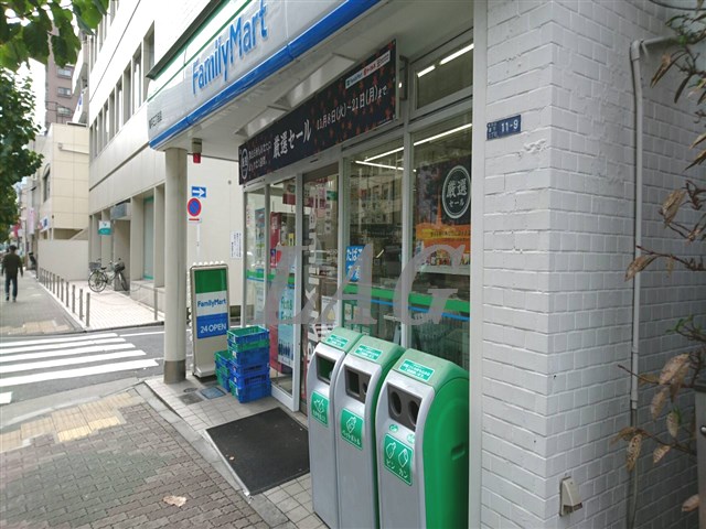 コンビニ　ファミリーマート 業平三丁目店（コンビニ）まで279m