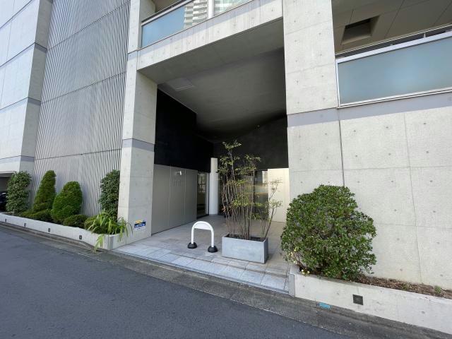 エントランス　エントランス部分