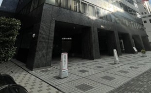 エントランス　毎日通るエントランスはこのようになっています