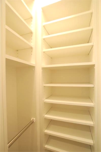 収納　【参考】同建物内の別のお部屋の画像です