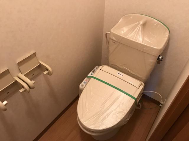トイレ　シャワー付トイレ