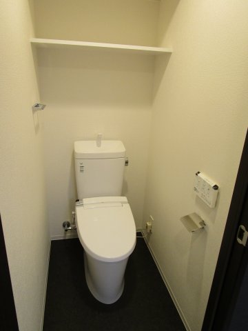 トイレ　別部屋参考写真