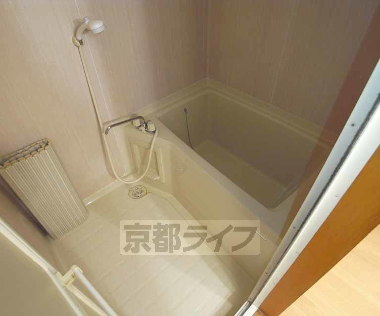 バス・シャワールーム　バスです