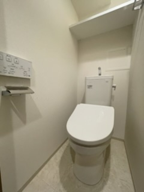 トイレ　※同物件参考写真