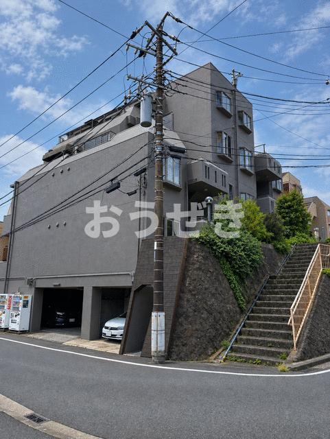 京急本線 日ノ出町駅 徒歩8分 築47年