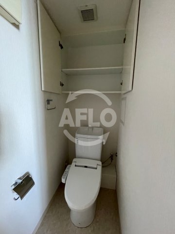 トイレ　エスリード長堀タワー　温水洗浄便座