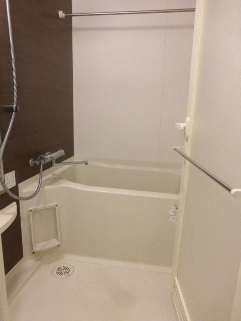 バス・シャワールーム　バス※別部屋参考写真