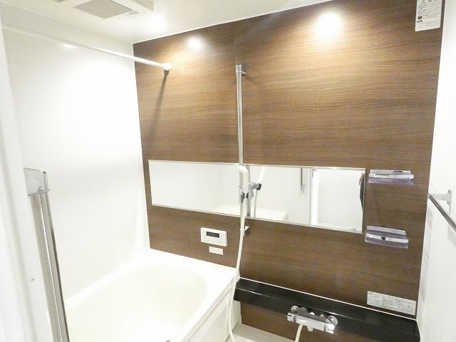 シャーメゾントラストプレイス長池町の風呂写真
