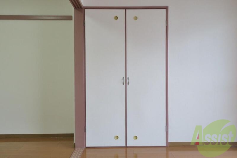 収納　閉じた状態の収納になりますー。大きくて使いやすそうですねー。