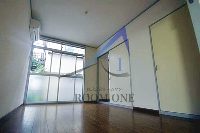 居室・リビング　洋室のお部屋です。