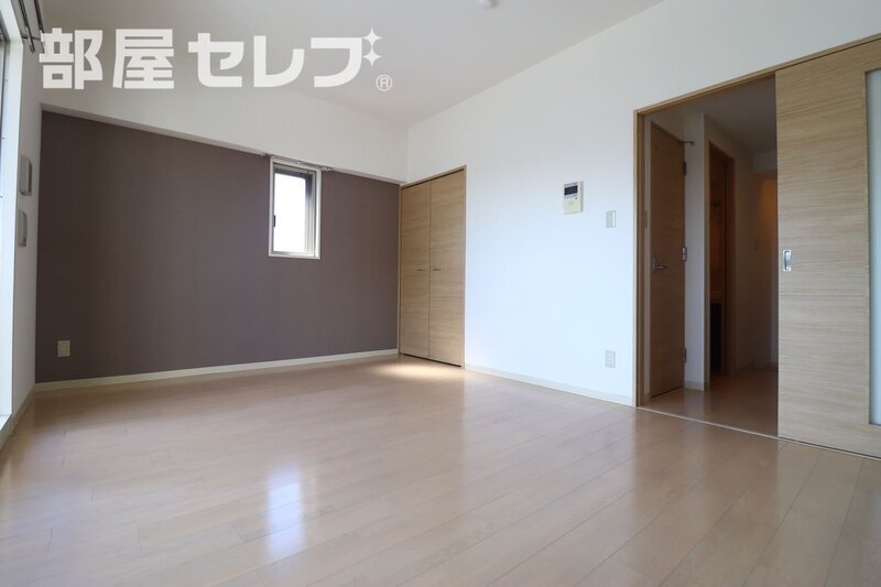 BERG大須の居間写真