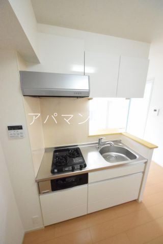 キッチン　ガスコンロ２口付き！