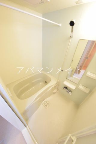 バス・シャワールーム　追い焚き機能付き