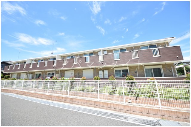 建物外観　立場駅徒歩７分！