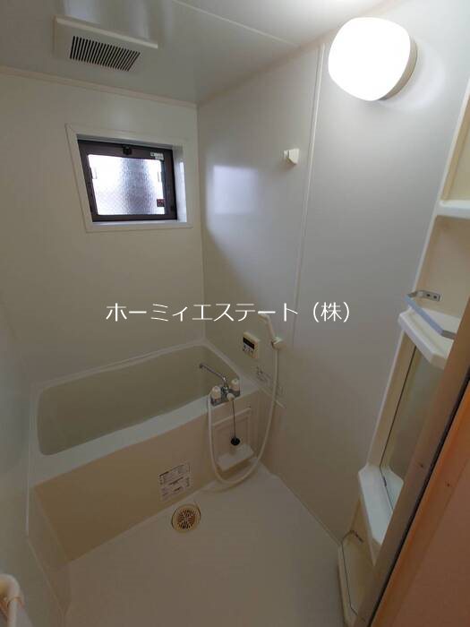 バス・シャワールーム　浴室です♪