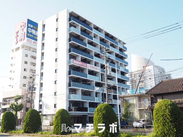 【名古屋市中村区名駅南のマンションの建物外観】