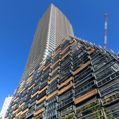 【Brillia Tower池袋の建物外観】