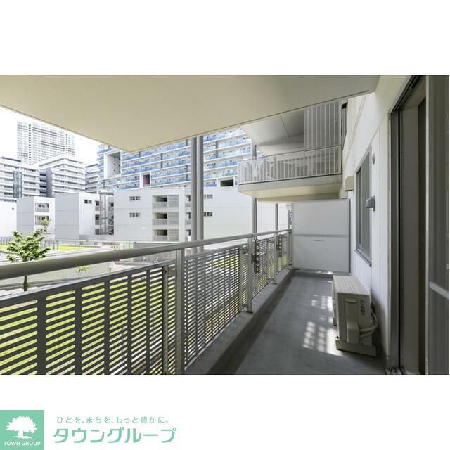 【江東区東雲のマンションのバルコニー】