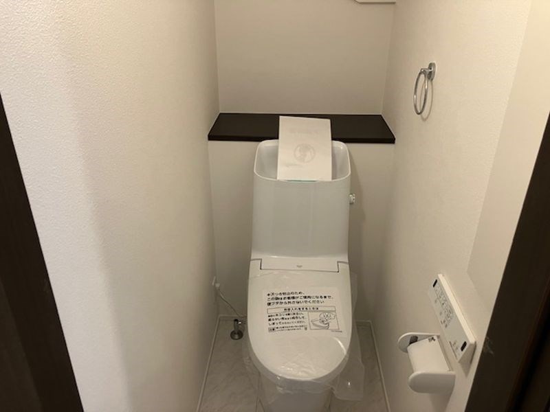 トイレ　トイレは1階にございます