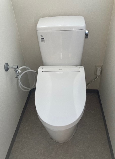 松縄町借家のトイレ写真