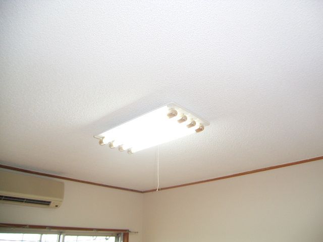 その他設備　照明器具も付いてます。