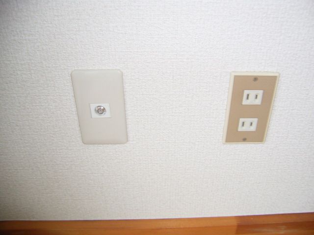 その他設備　地デジ対応です。