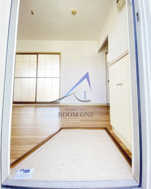 玄関　玄関です。