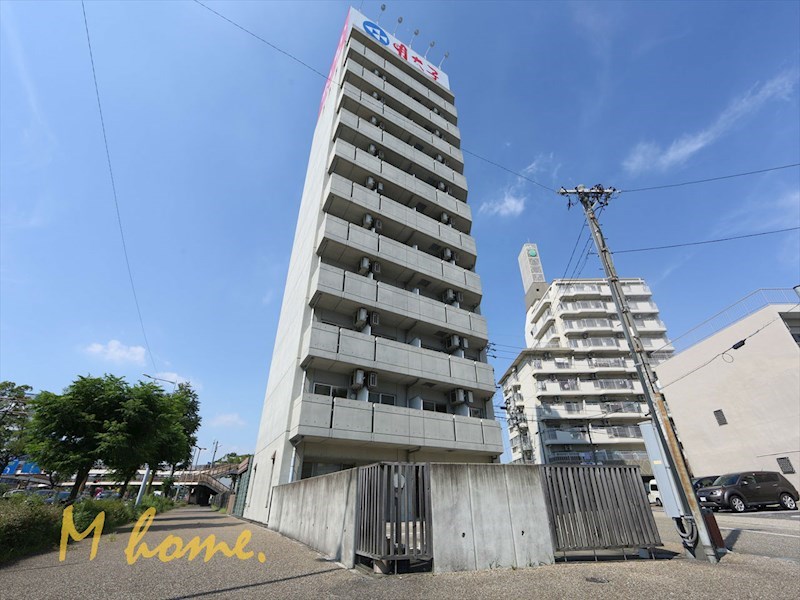 建物外観　外観　オートロック　宅配ＢＯＸ　防犯カメラ付