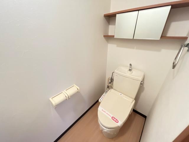 トイレ　シャワー付トイレ