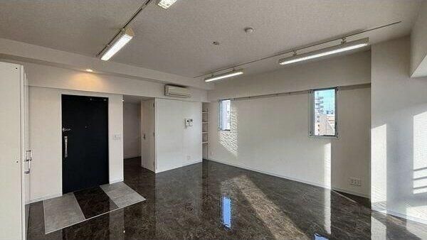 居室・リビング　おしゃれな居間です