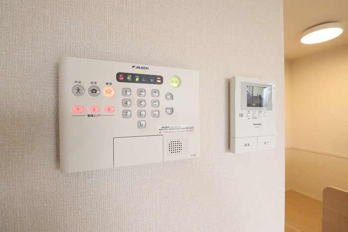 セキュリティ　ＡＬＳＯＫホームセキュリティー搭載＋モニター付インターホン