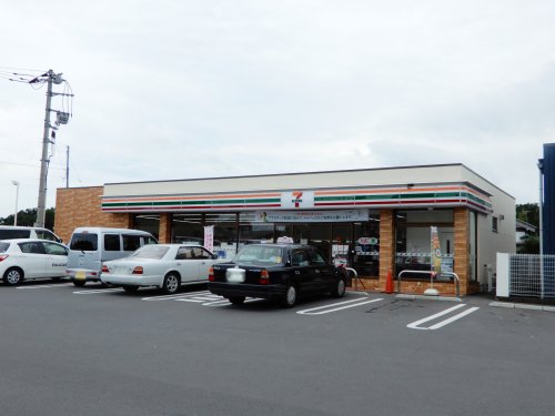コンビニ　セブンイレブン　水戸加倉井町店（コンビニ）まで805m