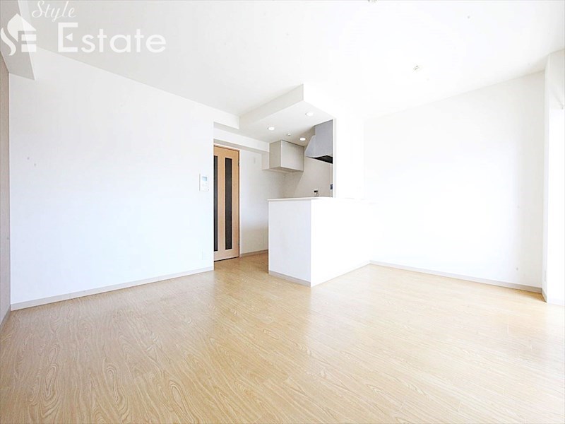 居室・リビング　内装