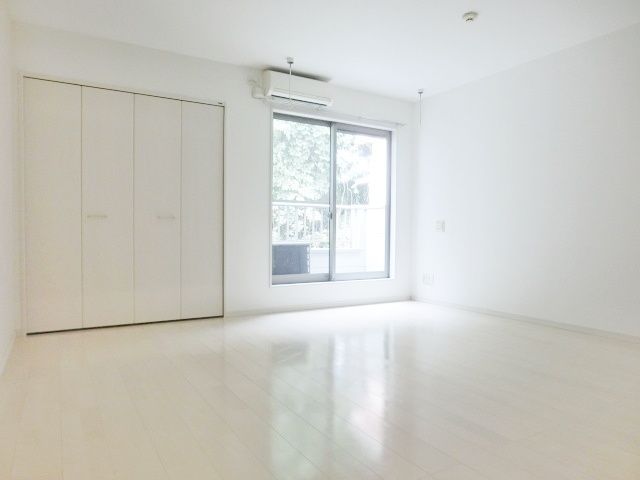 居室・リビング　お問合せはタウンハウジングまで！※現地待合わせ相談可能