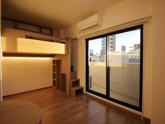 居室・リビング　※別号室の参照写真、現況優先※