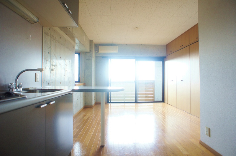 居室・リビング　同タイプ　別号室参考写真です。