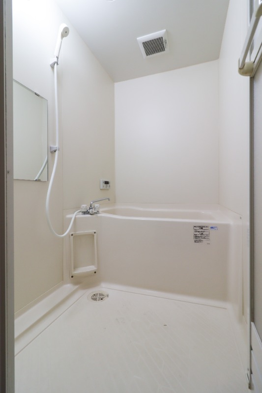 バス・シャワールーム　図面と現状に相違がある場合には現状を優先