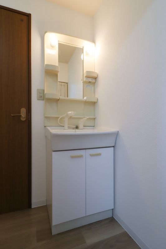 洗面設備　図面と現状に相違がある場合には現状を優先