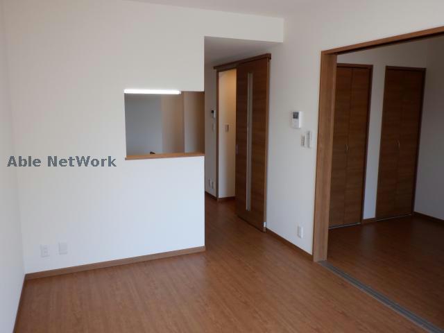 居室・リビング　同型モデル