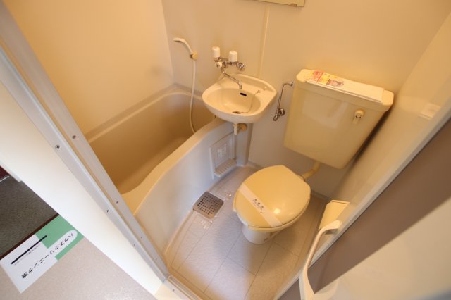 バス・シャワールーム