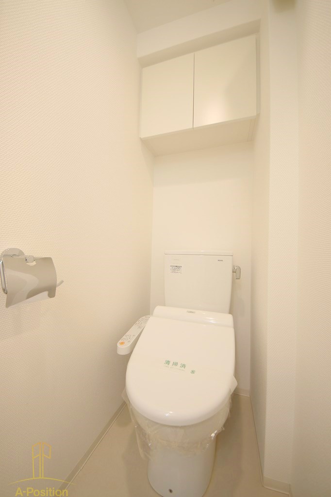 トイレ　セレニテ本町グランデ