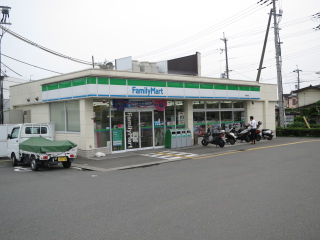 コンビニ　ファミリーマート 高槻浦堂店（コンビニ）まで268m