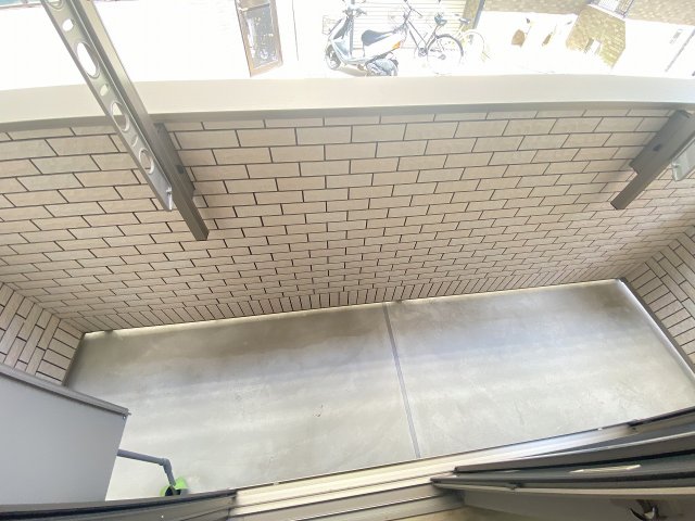 バルコニー　開放的で明るい空間を演出してくれるバルコニーです