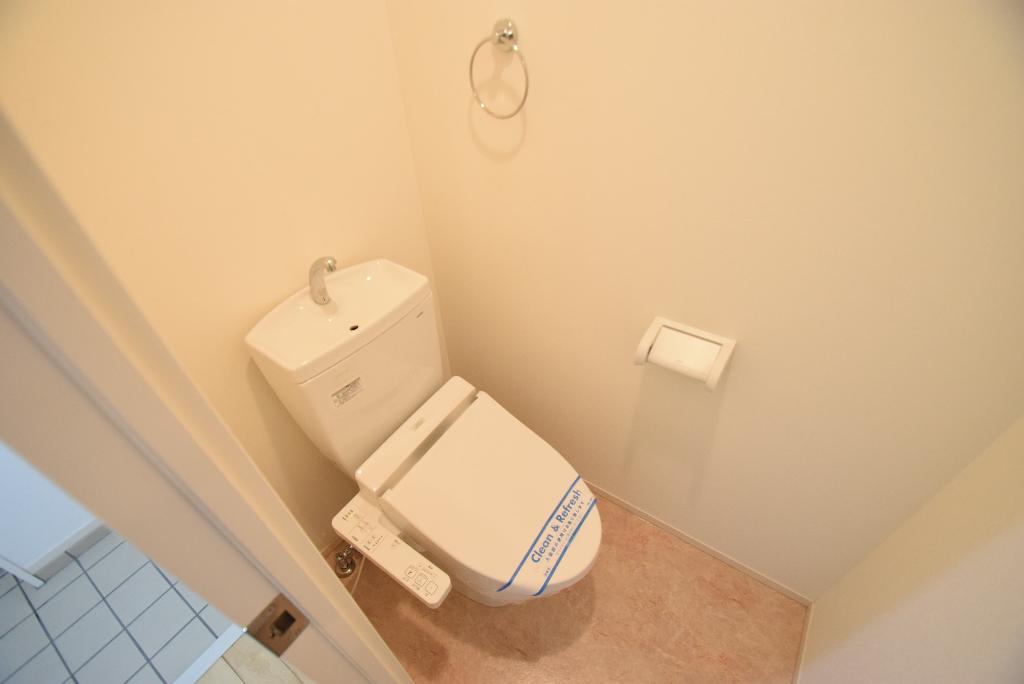 トイレ　シャワー付トイレ